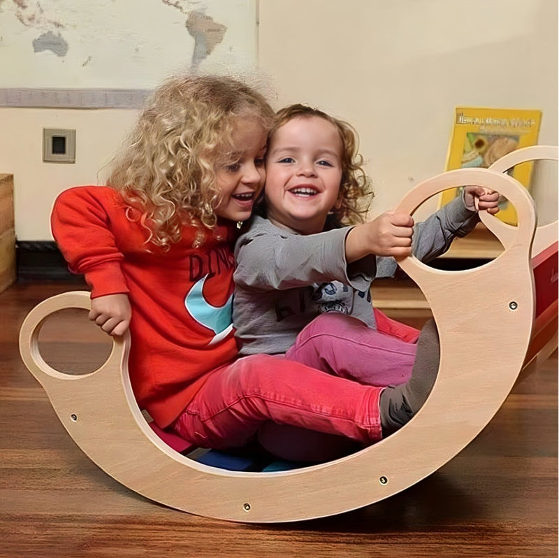 files/montessori-kletterbogen-aus-holz-indoor-klettergerust-wippe-578526.jpg