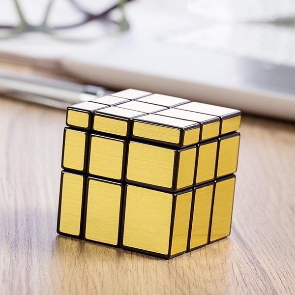 products/ubik-3d-geschicklichkeitspuzzle-drehpuzzle-794212.jpg